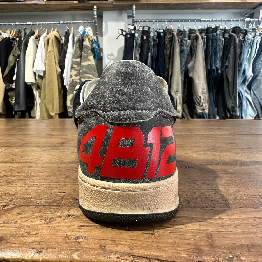 4B12 Play New U128